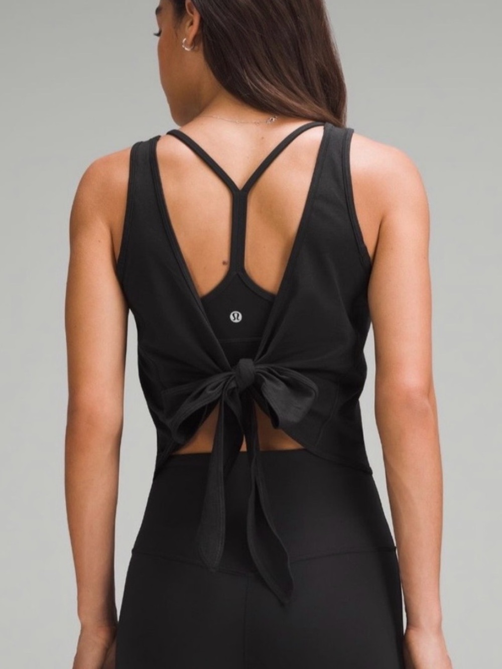 Lululemon It’s a Tie Tank Wrap Open Tank in Black Size 10
